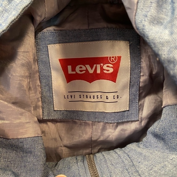 Levi’s Hooded Denim Jacket Medium (GX) - Picture 10 of 16